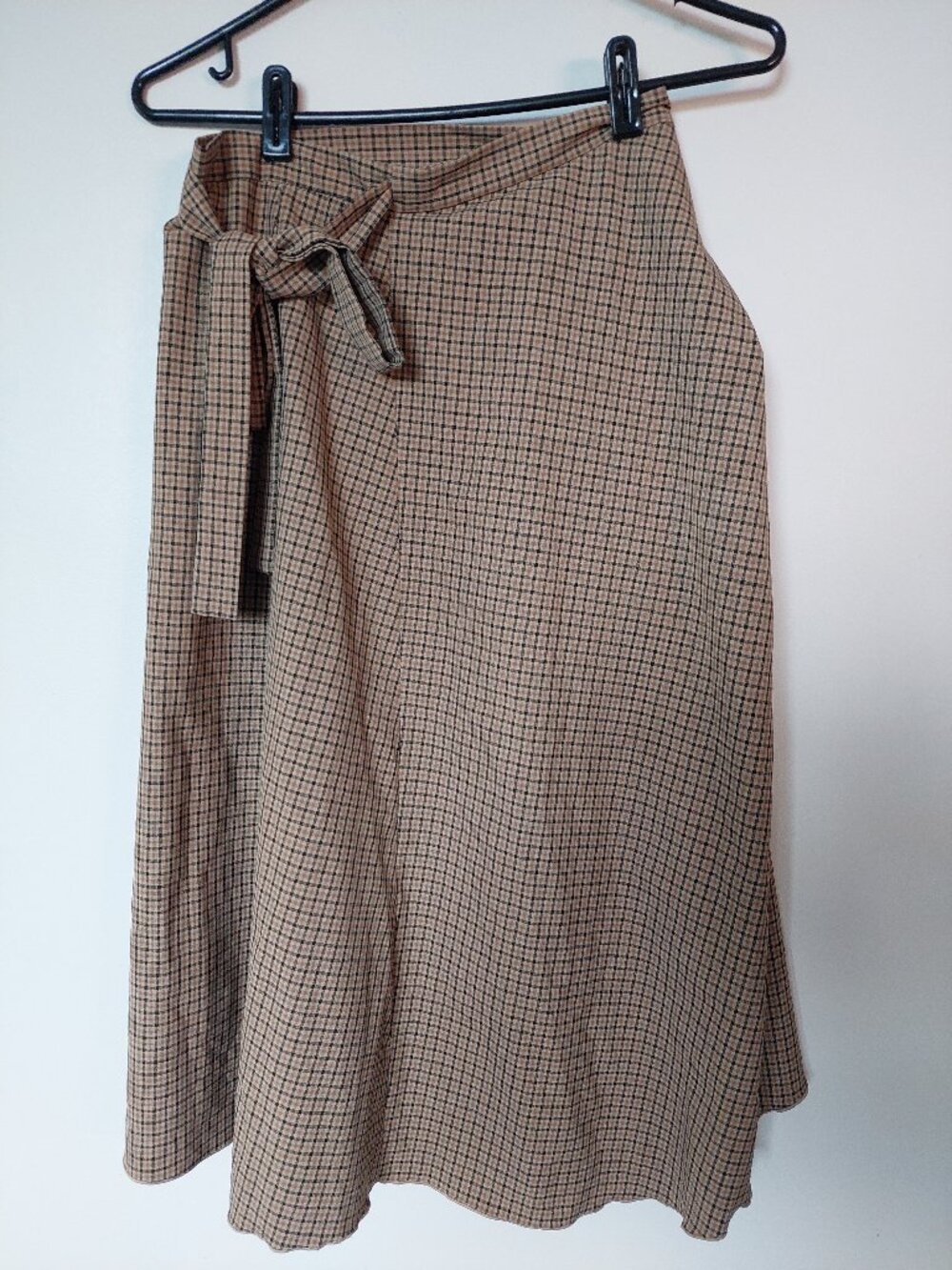 Aritzia Wilfred Women's XS Belle A line Wrap Midi Skirt Brown Gingham Stretch